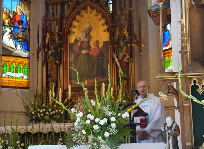 Św. Anna, krzyż i jubileusz kościoła w Ramułtowicach
