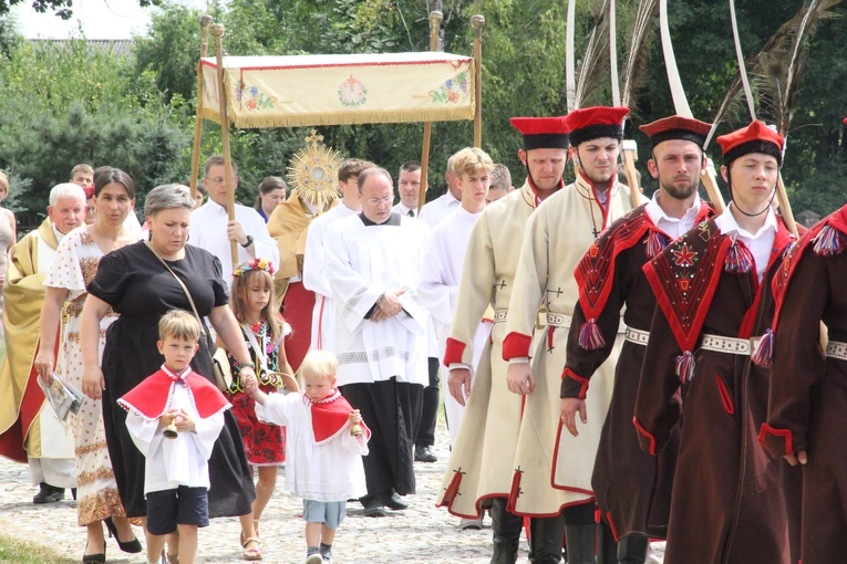 Strzelce Wielkie. Odpust z Ulmami