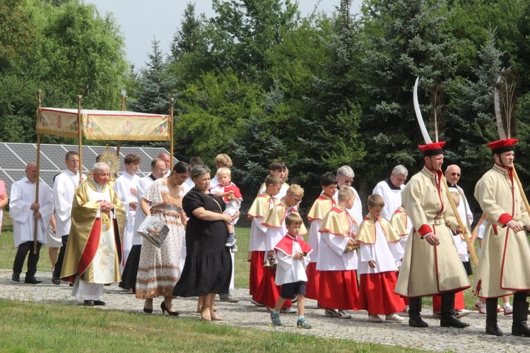 Strzelce Wielkie. Odpust z Ulmami