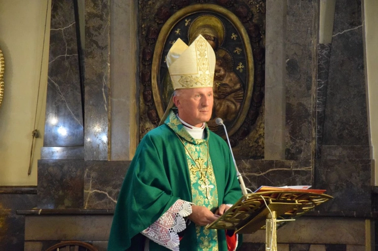 Modlitwa za beatyfikację ks. Romana Kotlarza w Szydłowcu