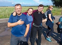 Postoje to także okazja do budowania braterskiej atmosfery.