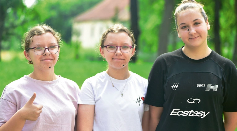 – Poznawanie nowych ludzi – to jest chyba najcenniejsze – uważają zgodnie Zuzia, Dominika i Ola.