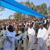 Burundi: konsekrowano sanktuarium Matki Bożej z Góry Karmel