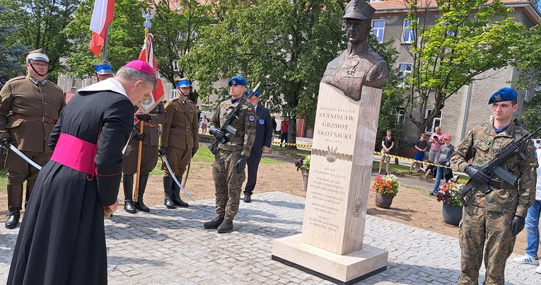 Święto niebieskich beretów