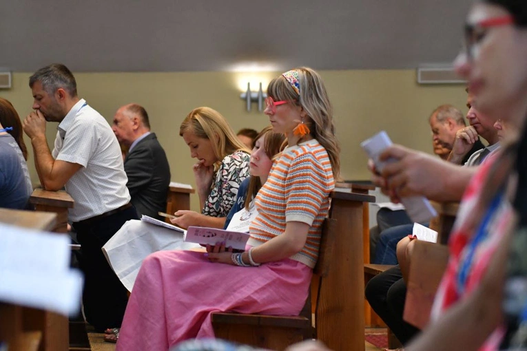 W Rokitnie trwa sesja o pilotowaniu kręgów Domowego Kościoła