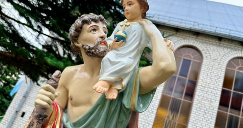 Święty będzie wspierał