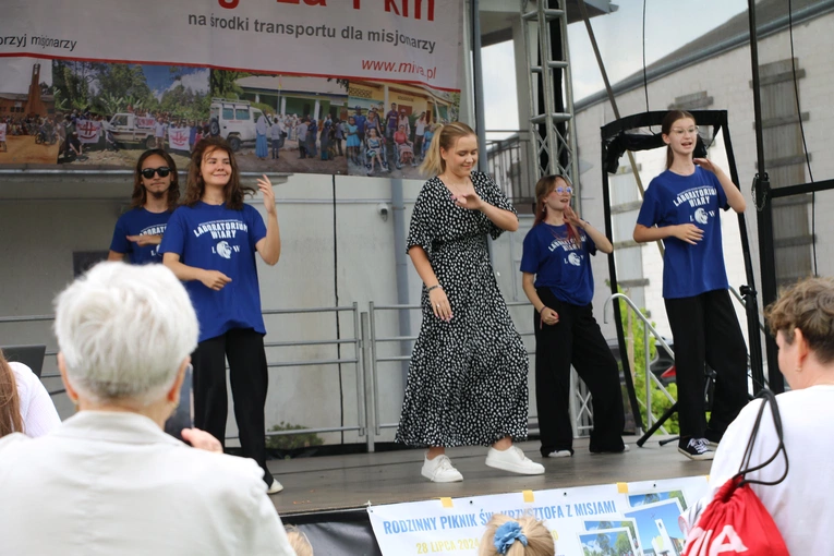 Płock. Piknik ze św. Krzysztofem i misjami