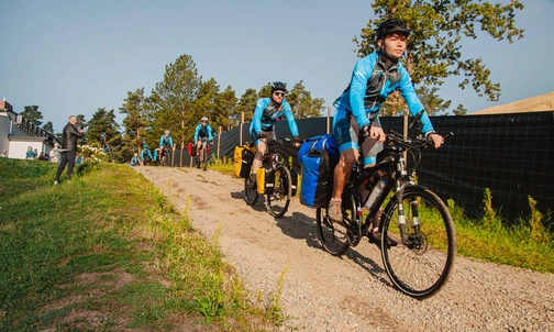 Rowerami z Kokotka do Azerbejdżanu - na pełnym Baku