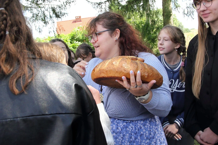 Łamanie sie chlebem
