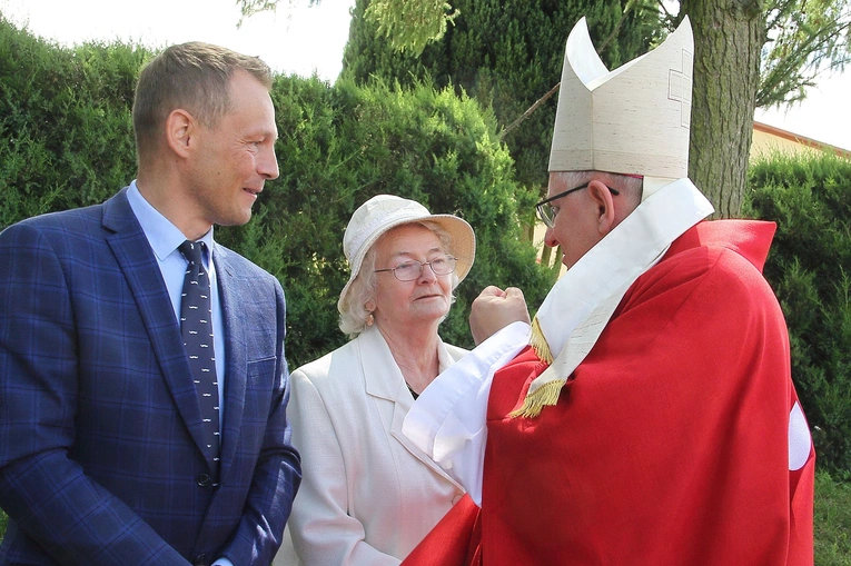 Łamanie sie chlebem