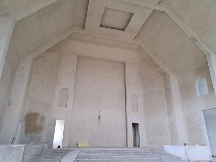 Czarny Potok. Budujący się kościół