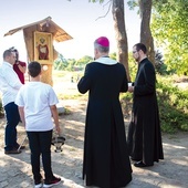 Uroczystościom przewodniczył bp Zbigniew Zieliński.