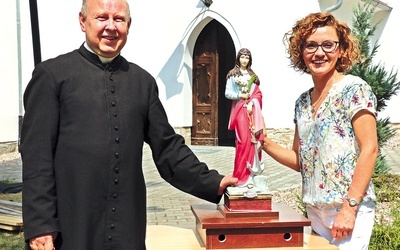 Sanktuarium ustanowił w 2019 r. abp Józef Kupny. Każdego roku nawiedza je coraz więcej pielgrzymów.