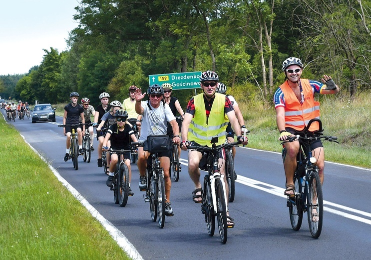 Pielgrzymi w drodze do Pani Jasnogórskiej pokonali ok. 550 km.