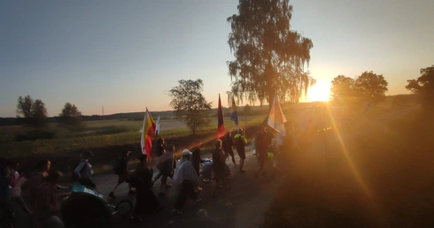 Pielgrzymkowe wschody słońca