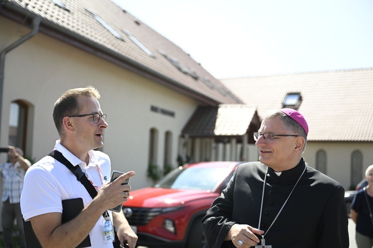 Wyjście pielgrzymki ze Skrzatusza na Jasną Górę