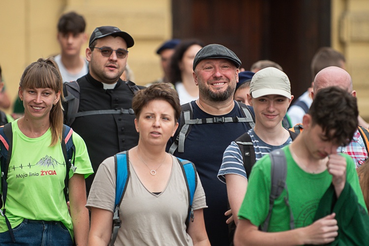 Start XXI Pieszej Pielgrzymki Świdnickiej