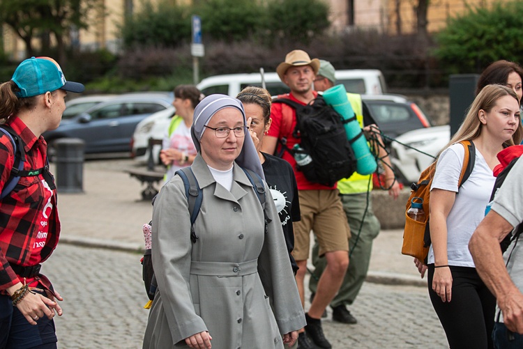 Start XXI Pieszej Pielgrzymki Świdnickiej