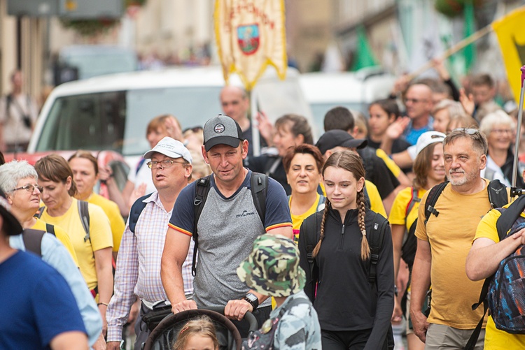 Start XXI Pieszej Pielgrzymki Świdnickiej