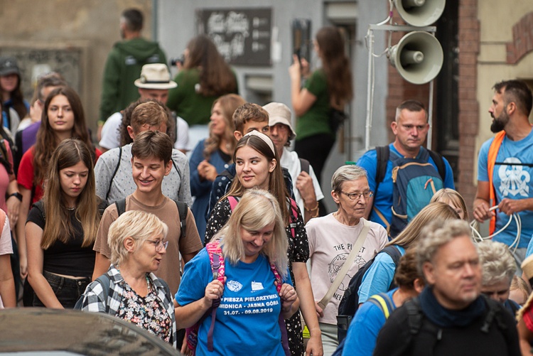 Start XXI Pieszej Pielgrzymki Świdnickiej