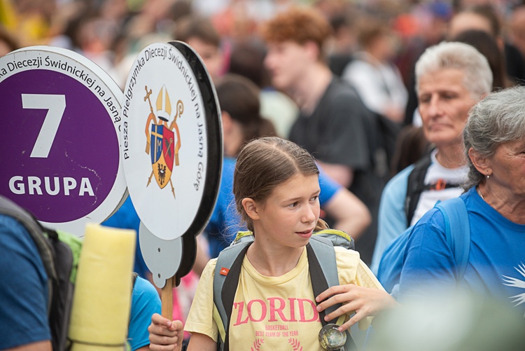 Start XXI Pieszej Pielgrzymki Świdnickiej