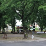 Najpiękniejsza wieś Oleszka. Mural Franciszka Lepicha