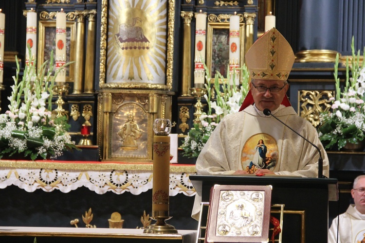 Inauguracja kaplicy Wieczystej Adoracji i odpust Porcjunkuli u franciszkanów w Wieliczce