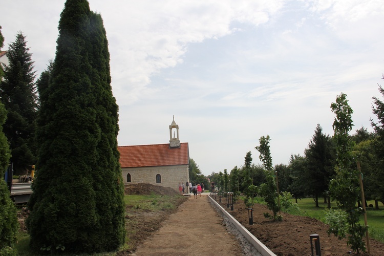 Inauguracja Kaplicy Wieczystej Adoracji i odpust Porcjunkuli u franciszkanów w Wieliczce