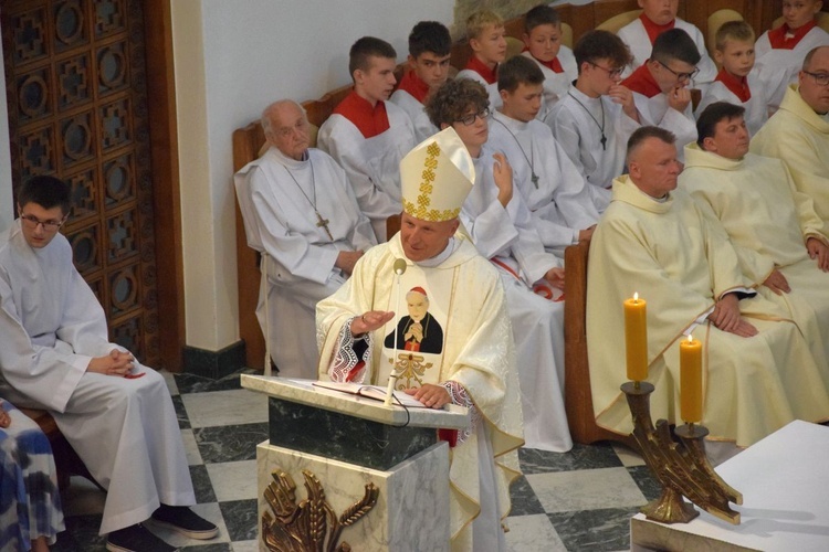 Poświęcenie pomnika Prymasa Tysiąclecia w Radomiu