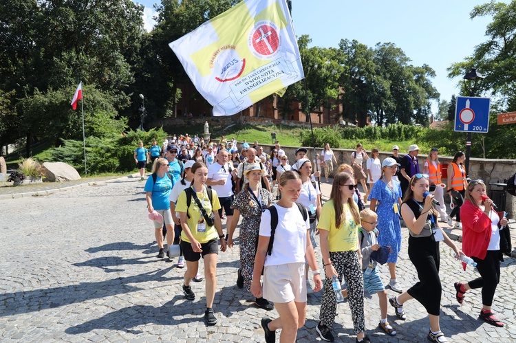 Z Sandomierza na Jasną Górę