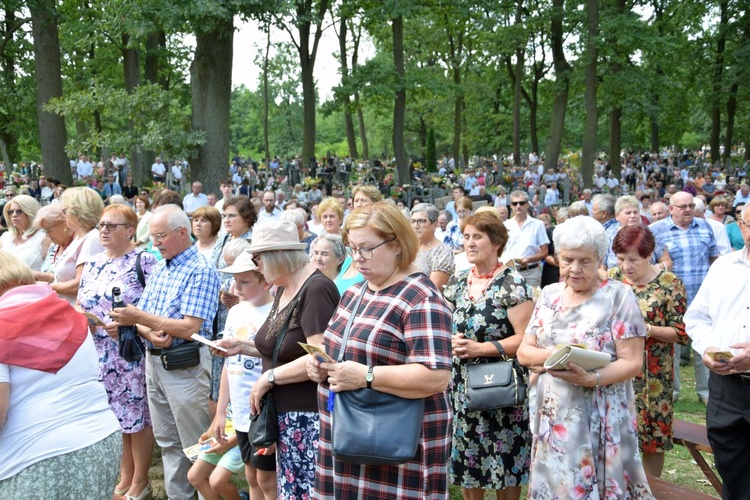 Tłumy wiernych na odpuście MB Śnieżnej 