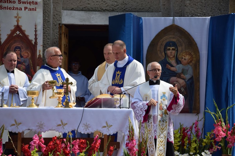 Tłumy wiernych na odpuście MB Śnieżnej 