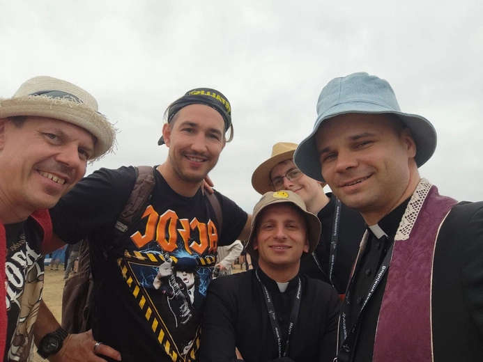 Klerycy z Sandomierza na Przystanku Jezus