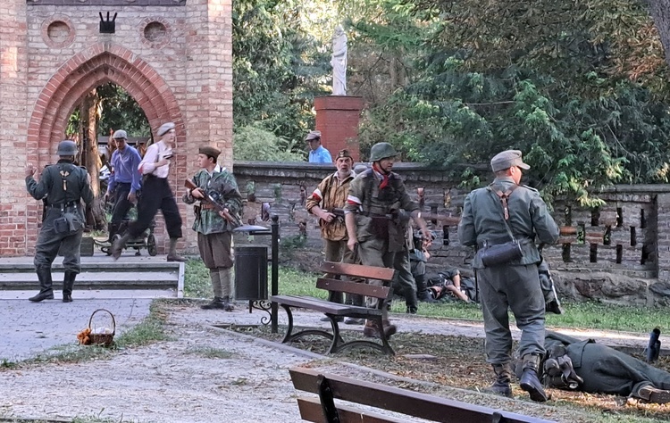 Ciechanów. W rocznicę wybuchu powstania warszawskiego