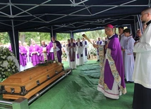 Pogrzeb ks. Tomasza Caputy