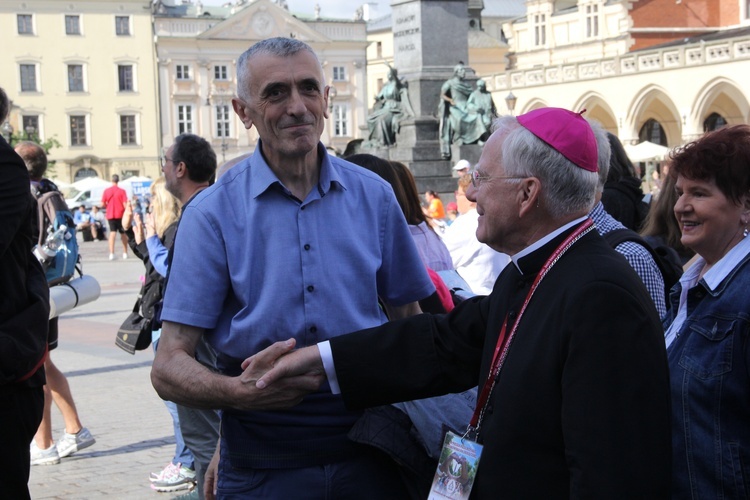 Wyjście 44. Pieszej Pielgrzymki Krakowskiej z Wawelu na Jasną Górę