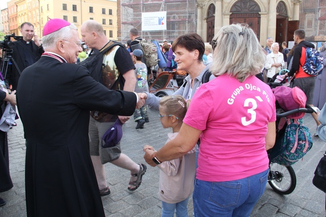 Wyjście 44. Pieszej Pielgrzymki Krakowskiej z Wawelu na Jasną Górę