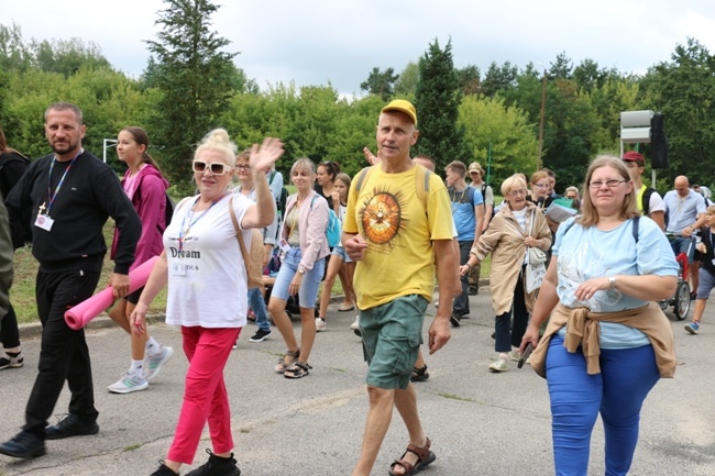 Pątnicy już w drodze