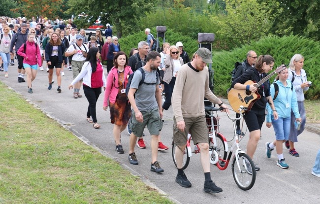 Pątnicy już w drodze