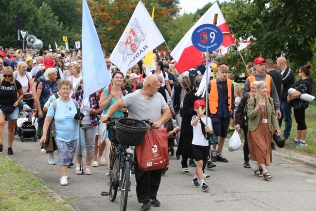 Pątnicy już w drodze