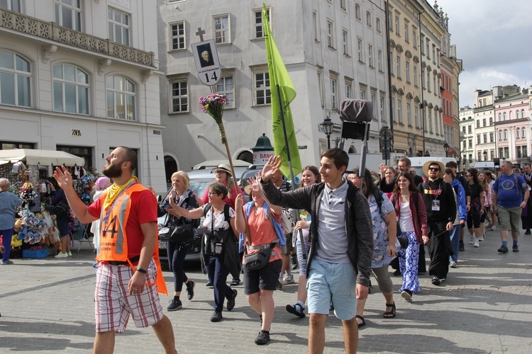 Wyjście 44. Pieszej Pielgrzymki Krakowskiej z Wawelu na Jasną Górę