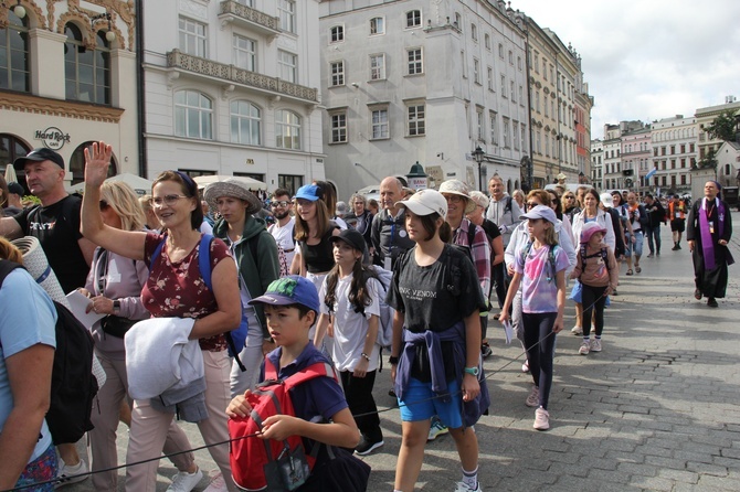 Wyjście 44. Pieszej Pielgrzymki Krakowskiej z Wawelu na Jasną Górę