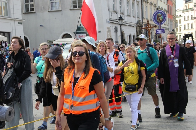 Wyjście 44. Pieszej Pielgrzymki Krakowskiej z Wawelu na Jasną Górę