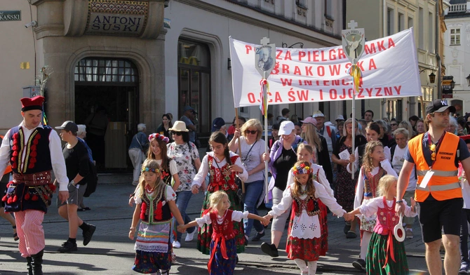 Wyruszyli! 44. Piesza Pielgrzymka Krakowska jest już w drodze na Jasną Górę