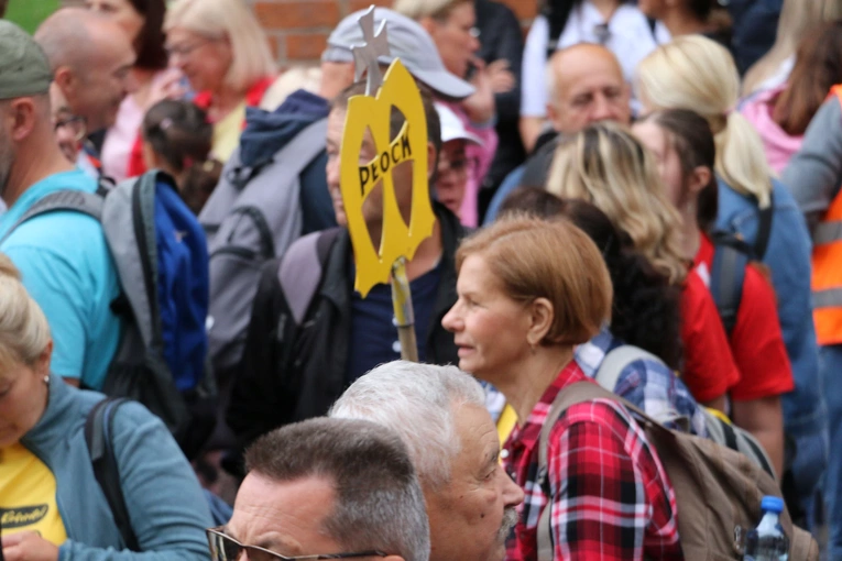 Płock. Wyjście pielgrzymki. Część I