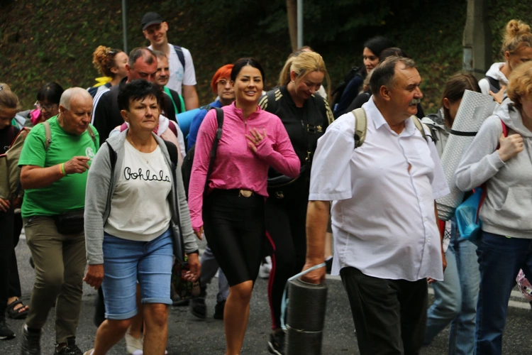 Płock. Wyjście pielgrzymki. Część I