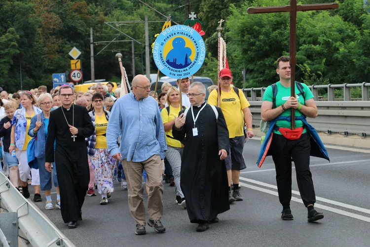 Płock. Wyjście pielgrzymki. Część I
