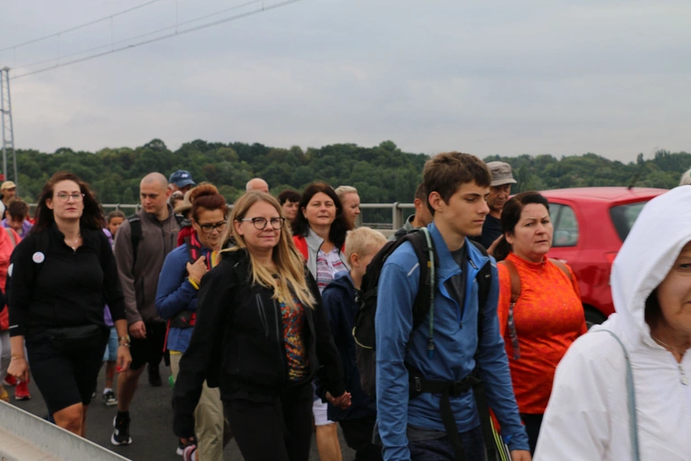 Płock. Wyjście pielgrzymki. Część II