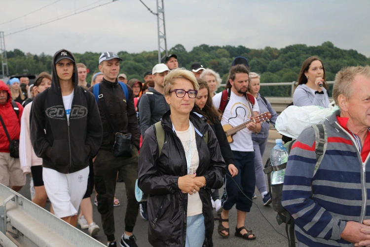 Płock. Wyjście pielgrzymki. Część II
