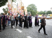 Łowicka Piesza Pielgrzymka Młodzieżowa na Jasną Górę po raz 29. na szlaku
